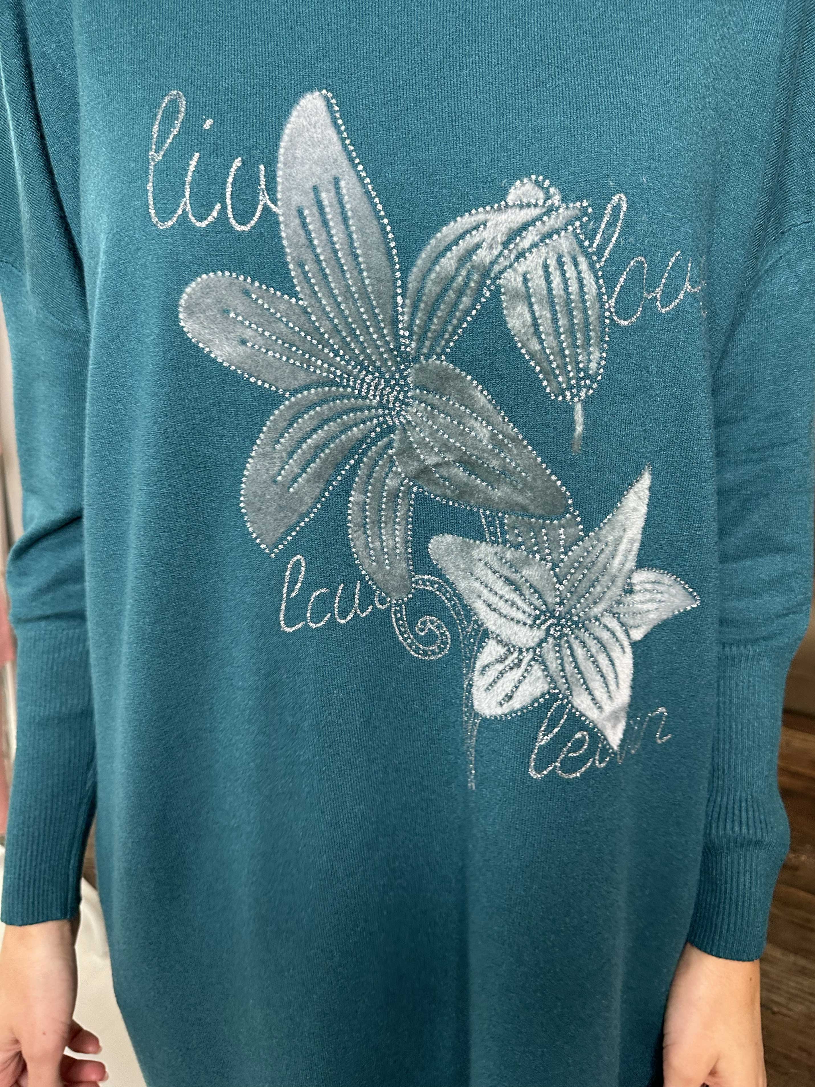 Amilie - Mjuk klänning med blommigt tryck